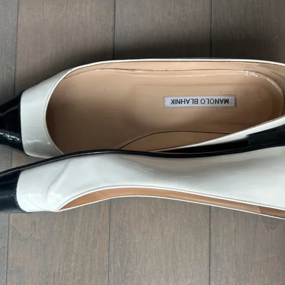 Manolo Blahnik Flats - Picture 2 of 7